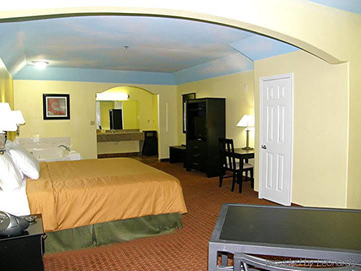 Scottish Inns & Suites Timber Creek, Houston, Tx バーカー エクステリア 写真