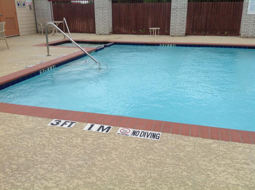 Scottish Inns & Suites Timber Creek, Houston, Tx バーカー エクステリア 写真